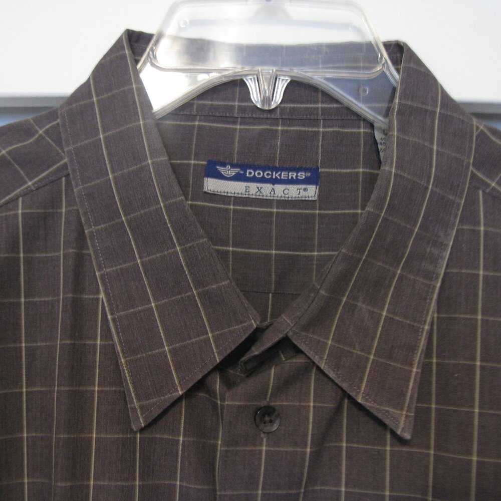 Dockers Extra XXL Grey plaid button down shirt
